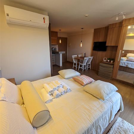 Апарт отель Flat Residencial Vista Azul Домингус-Мартинс Экстерьер фото