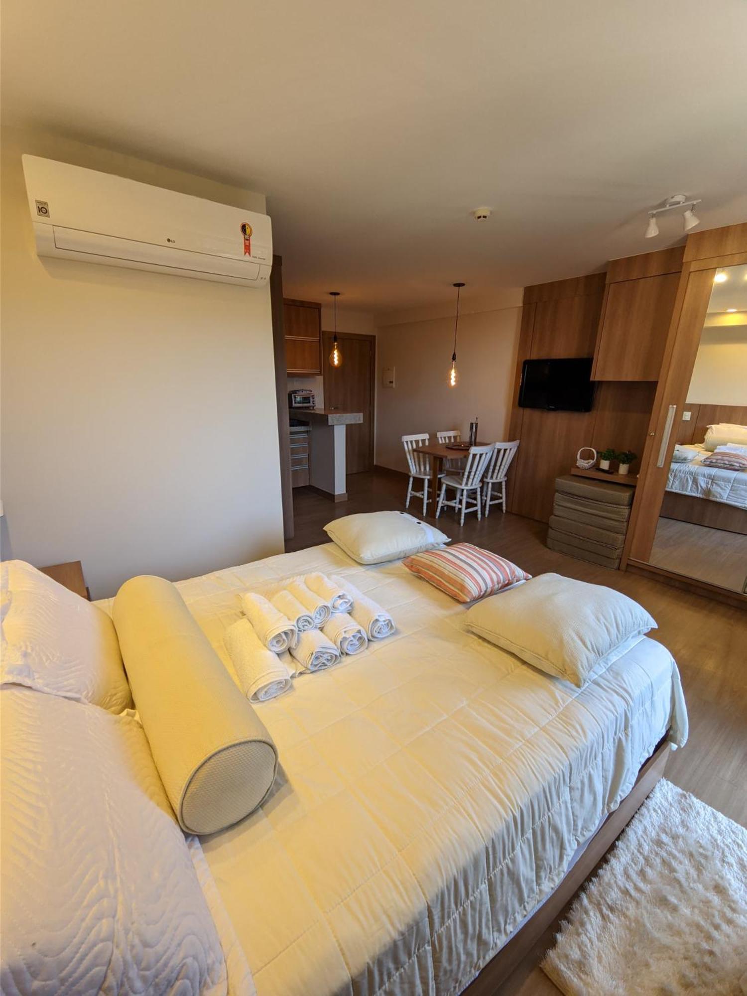 Апарт отель Flat Residencial Vista Azul Домингус-Мартинс Экстерьер фото